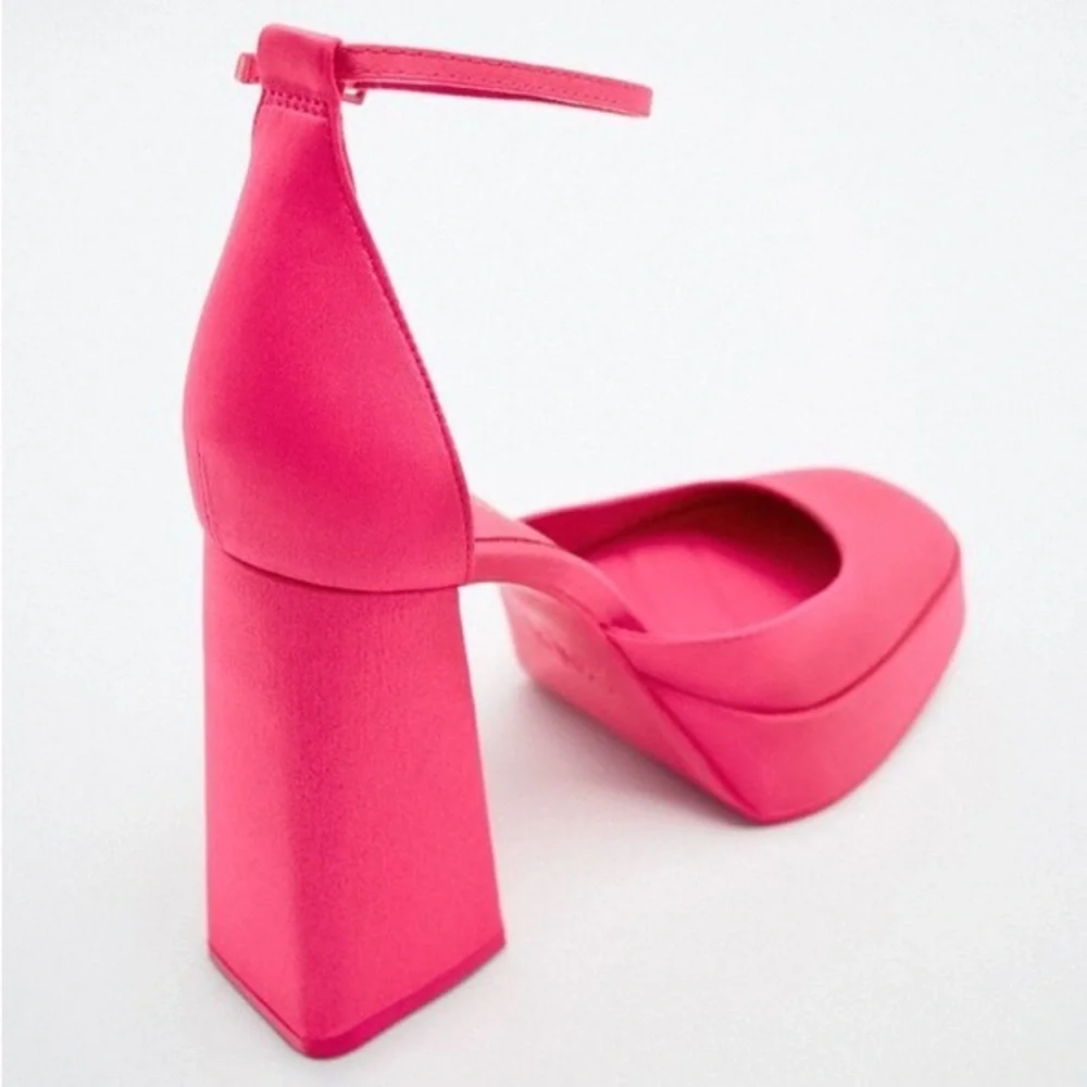 ZARA‎ HEELED PLATFORM SHOES
